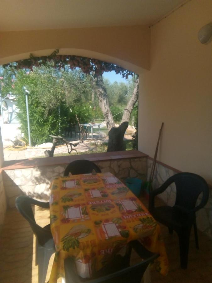 Villa Oleandro Ciccino Βιέστε Εξωτερικό φωτογραφία